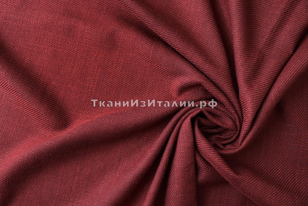 ткань шерсть бордового цвета в рубчик, костюмно-плательная шерсть однотонная бордовая Италия