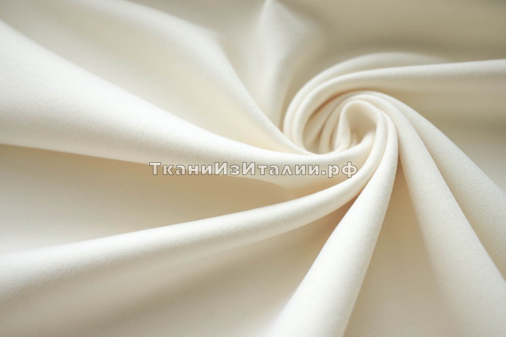 ткань двухслойное двустороннее сукно молочного цвета , пальтовые кашемир однотонная белая Италия