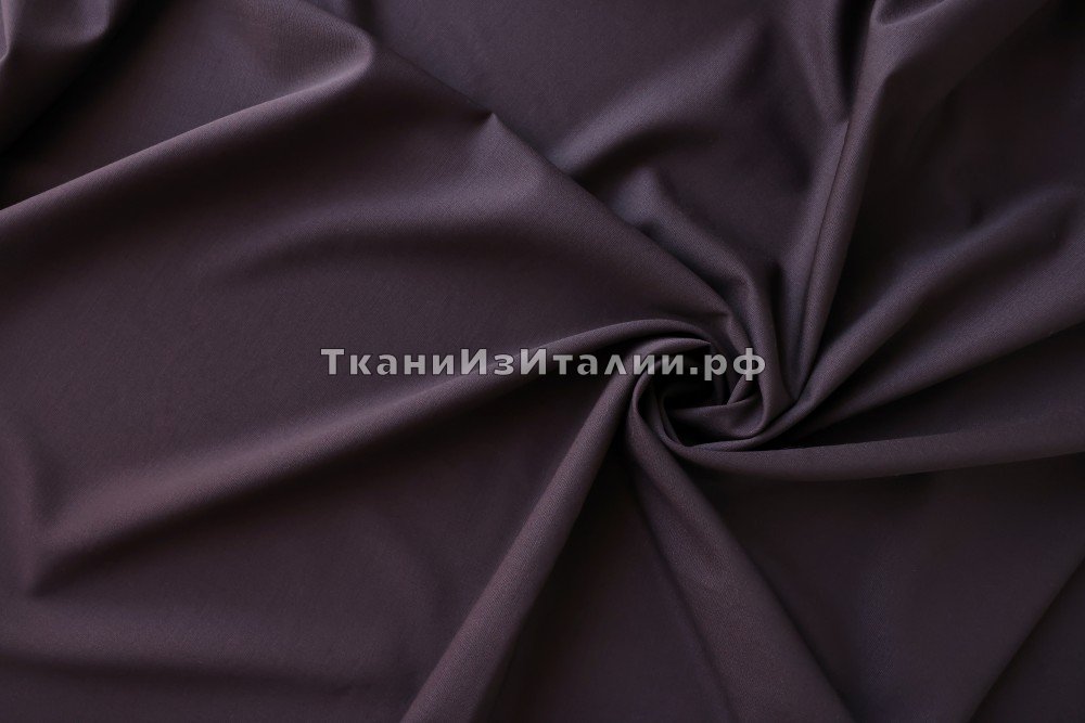 ткань шерсть с оттенком баклажан, костюмно-плательная шерсть однотонная коричневая Италия