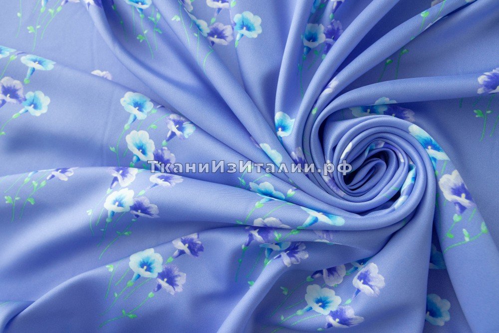 ткань твил с цветами сиренево-голубой, твил шелк цветы голубая Италия
