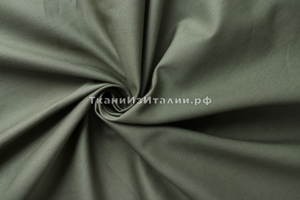 ткань хлопок цвета хаки, костюмно-плательная хлопок однотонная зеленая Италия