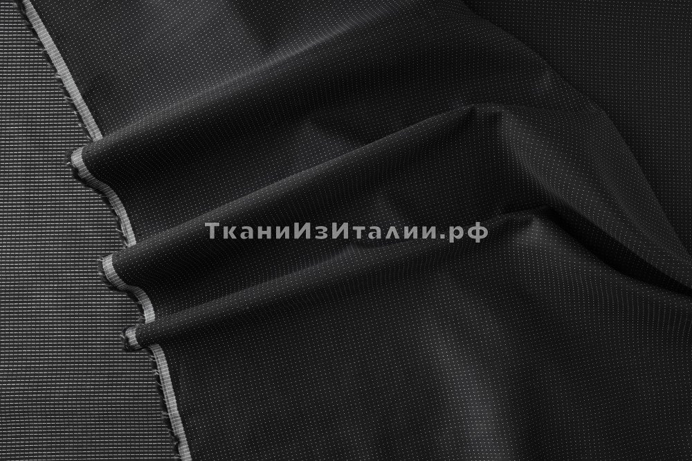 ткань черно-синяя шерсть с шелком в точку, костюмно-плательная шерсть иные черная Италия