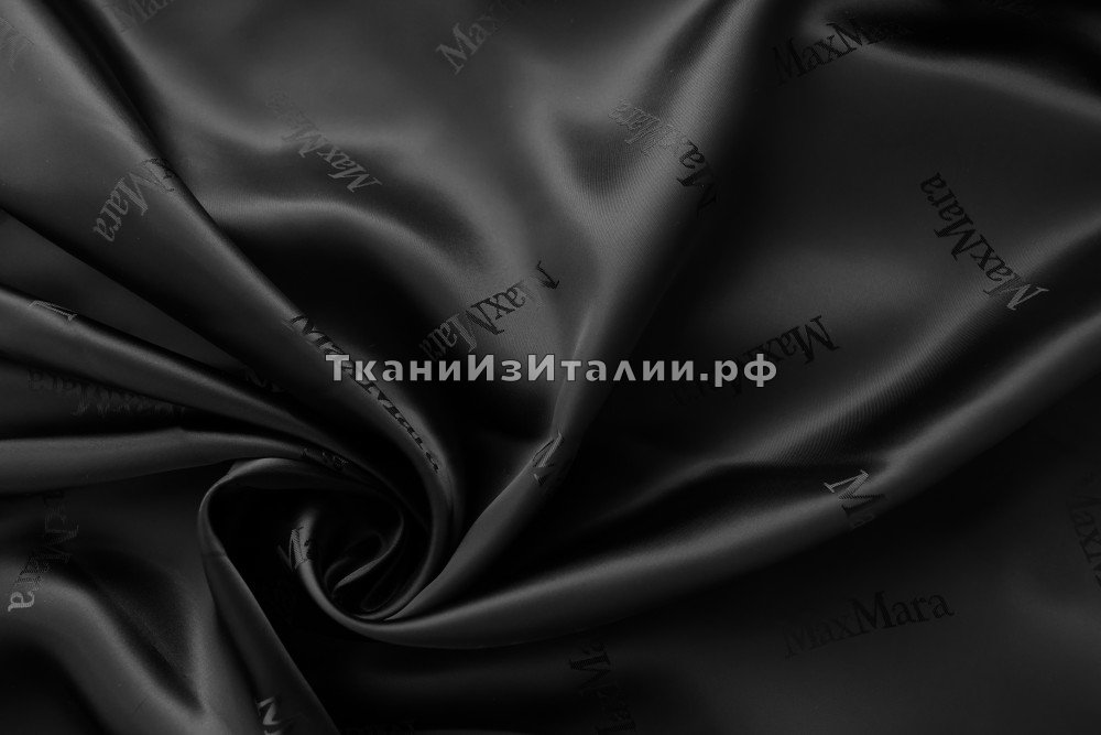 ткань подклад черного цвета с логотипами (в 3х отрезах: 7.3 м; 2.55 м; 6.3 м), подклад вискоза однотонная черная Италия