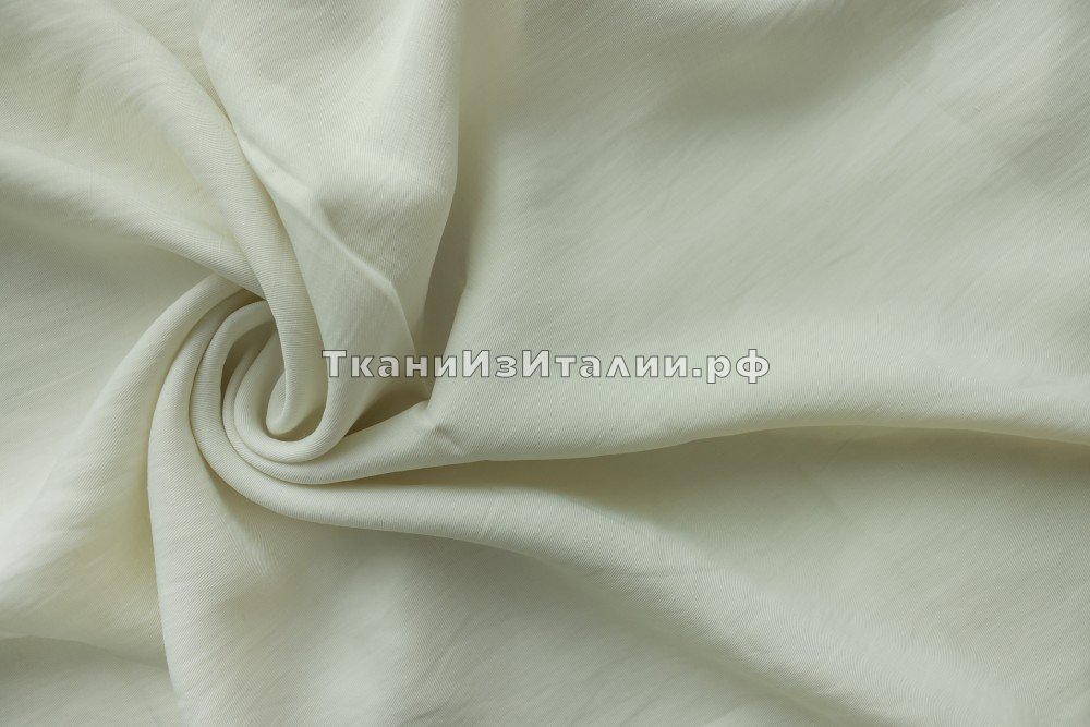 ткань вареный лен , костюмно-плательная лен однотонная белая Италия