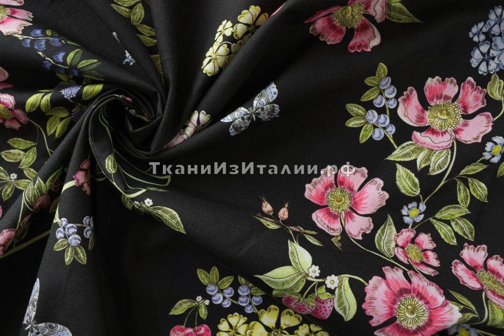 ткань черный хлопок с цветами и ягодами, сорочечная хлопок цветы черная Италия