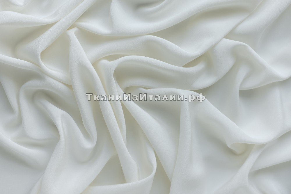 ткань креповый шелк молочно-белого цвета, Италия