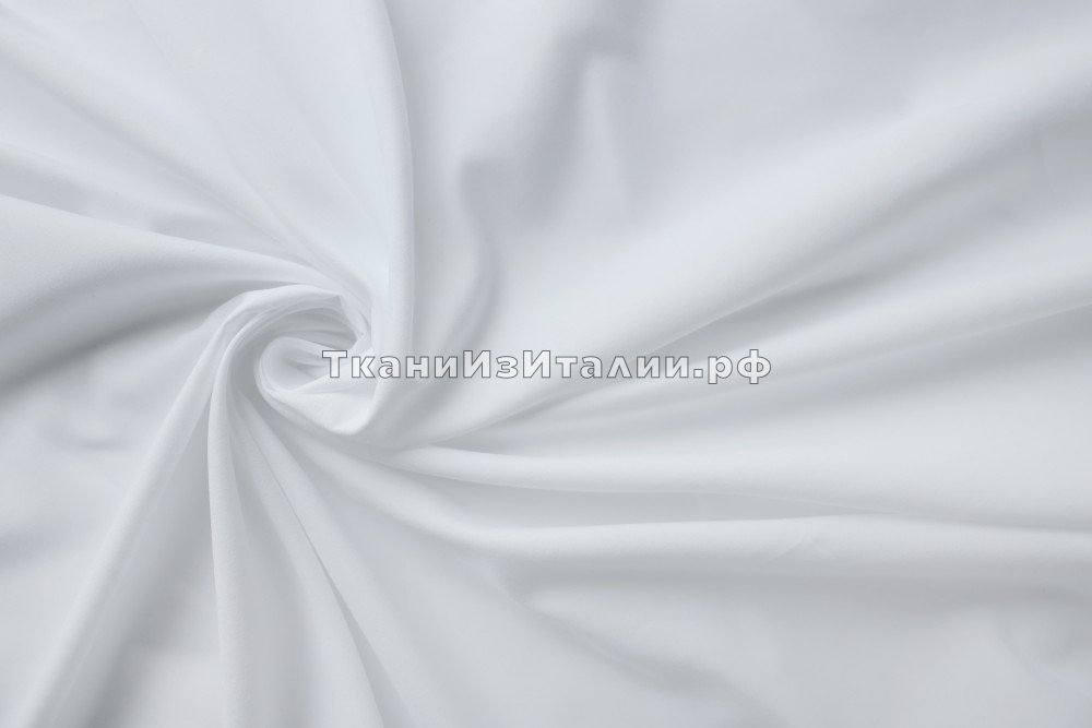 ткань костюмно-плательный полиэстер белого цвета, Италия