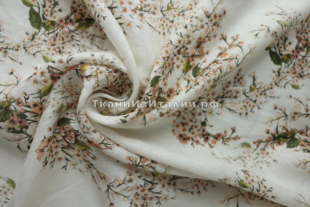 ткань белый лен с цветами вишни, Италия